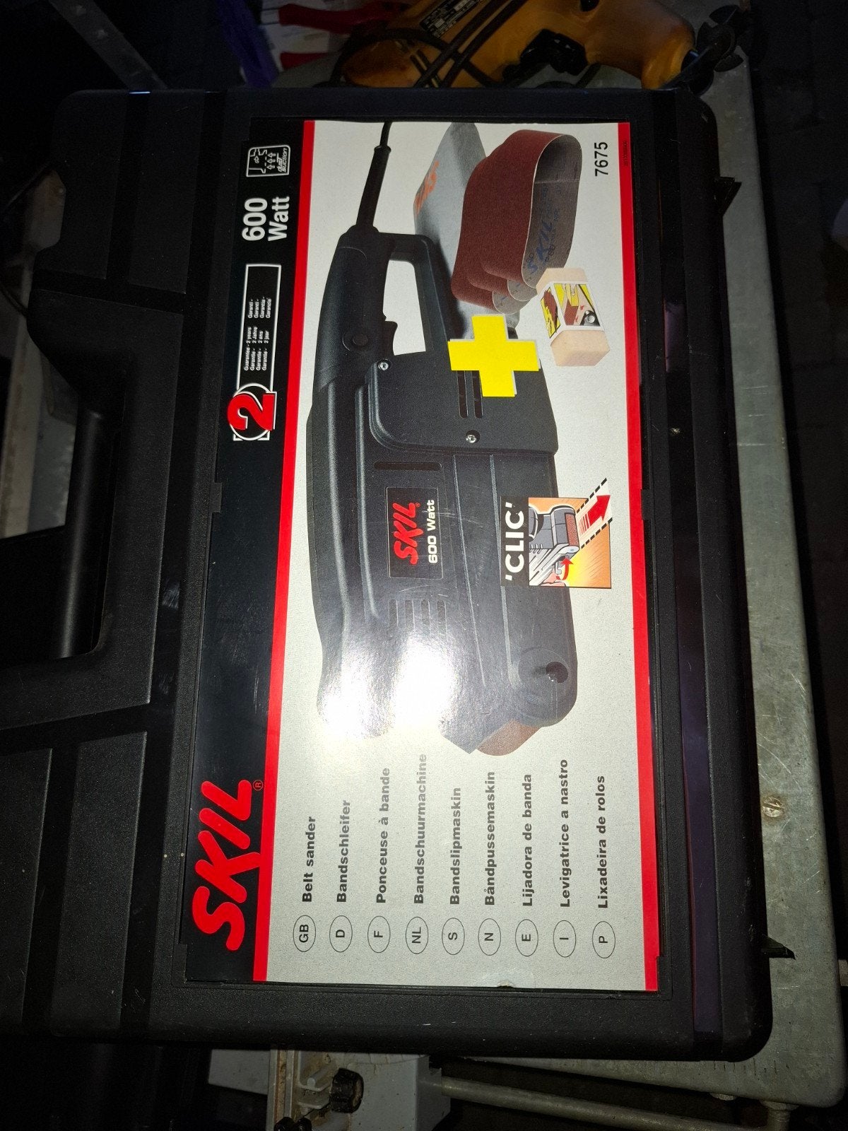 SKIL Bandschuurmachine 600 Watt - Model 7675, Ophalen of Verzenden, Zo goed als nieuw