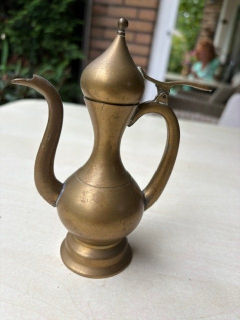 Vintage messing koffiekan, Dallah, Antiek en Kunst, Antiek | Koper en Brons, Ophalen of Verzenden, Koper
