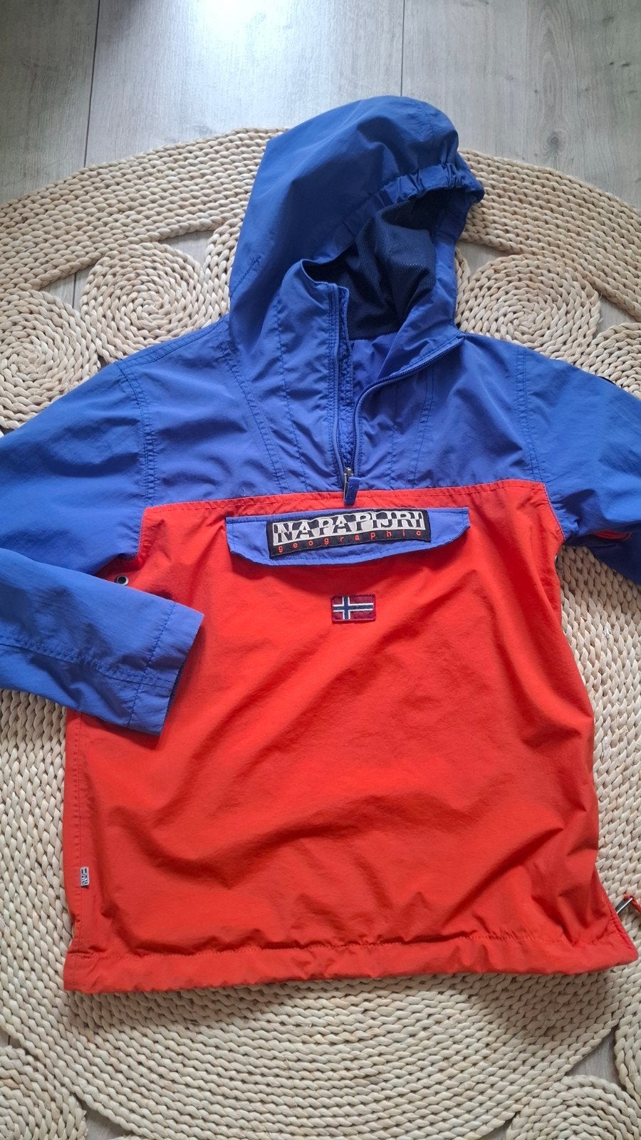 Napapijri jas rood/blauw maat 14 jaar, Gebruikt, Jongen of Meisje, Ophalen of Verzenden, Napapijri