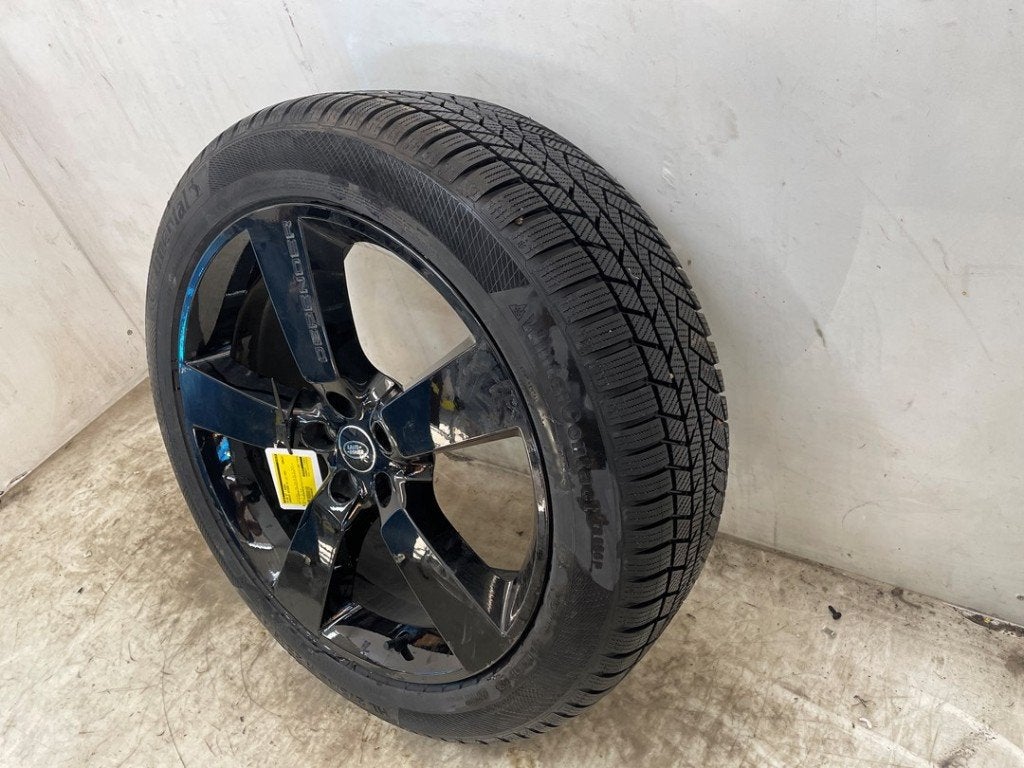 Land Rover Defender 22 inch velgen met winterbanden, Ophalen, Gebruikt, 275 mm, Banden en Velgen