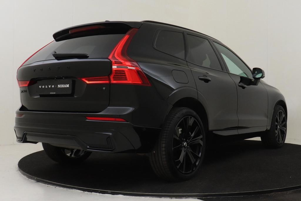 Volvo XC60 T6 PLUG-IN HYBRID AWD PLUS BLACK EDITION -PANO.DA, Auto's, Volvo, Automaat, 12 maanden, Stof, Gebruikt