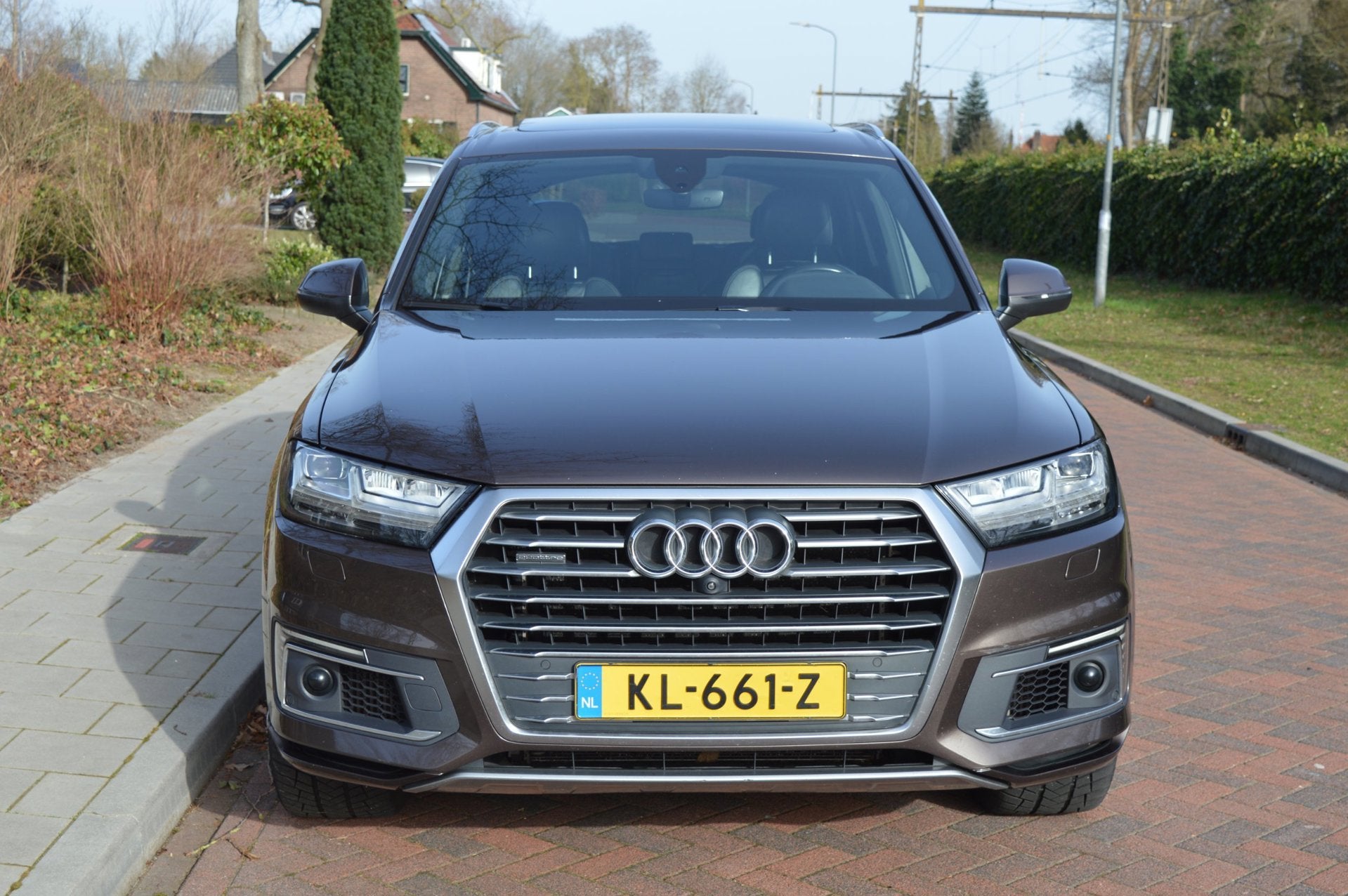 Audi Q7 3.0 TDI e-tron quattro Sport Org NL/NAP/dealer onder, Automaat, Dealer onderhouden, Gebruikt, Bruin