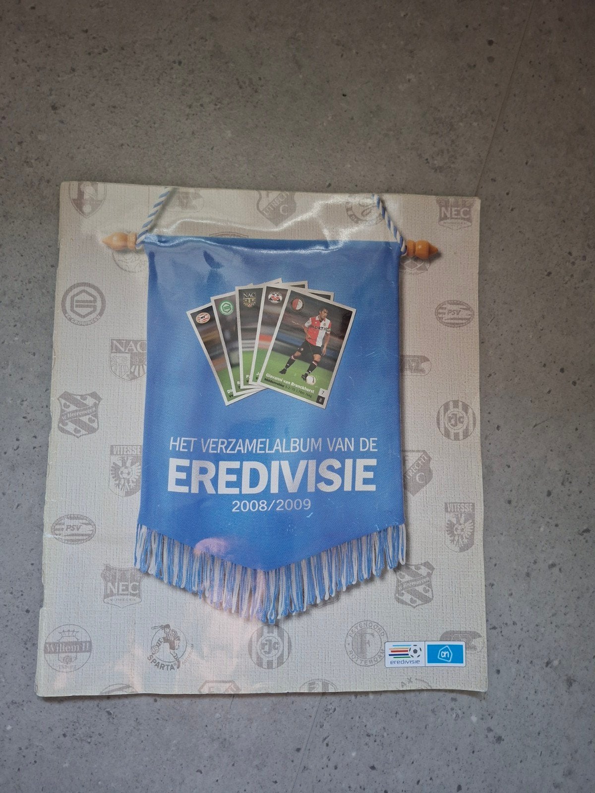 Verzamelalbum Eredivisie 2008/2009 - Vol met stickers, Ophalen, Gebruikt