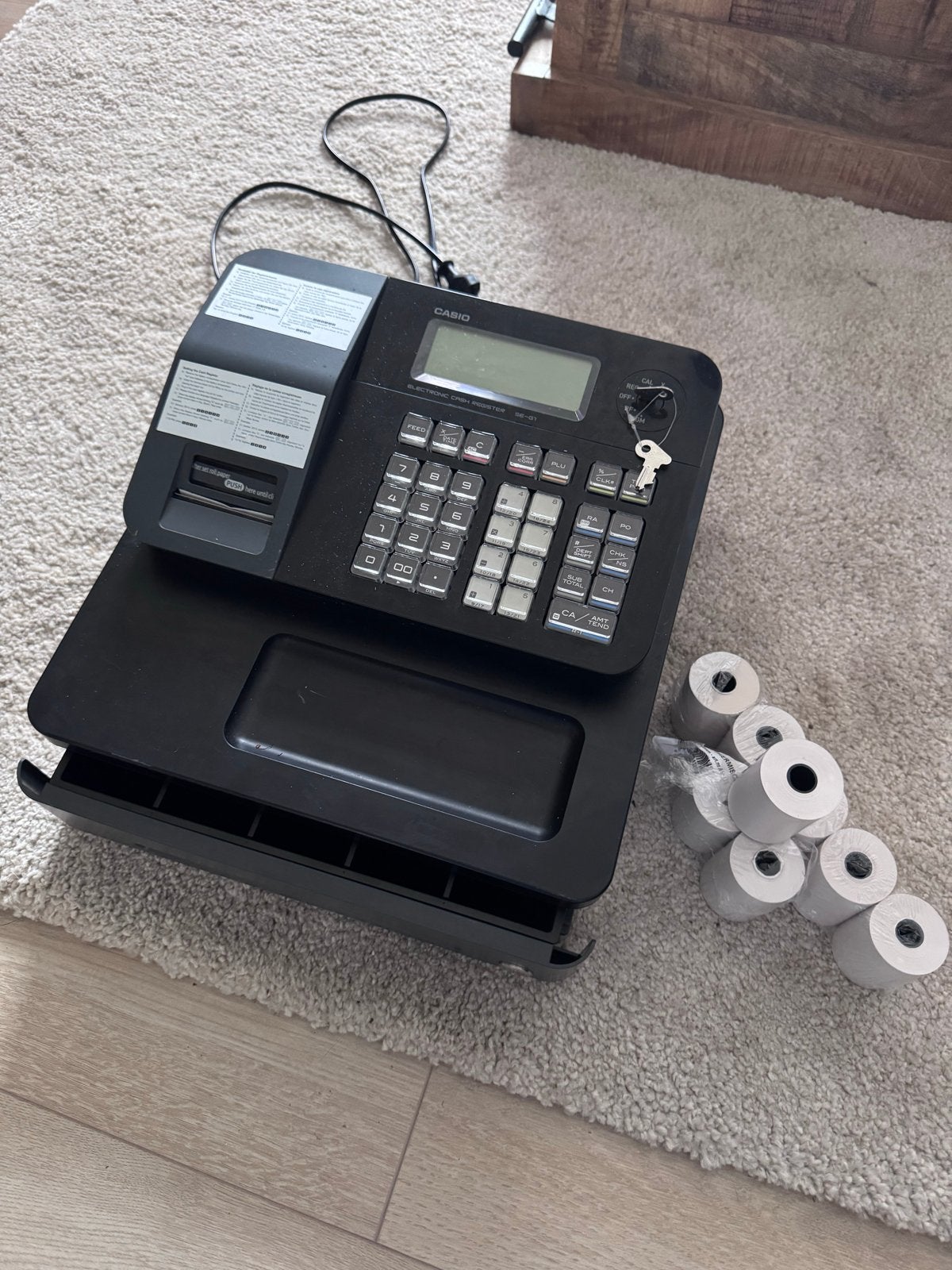 Casio kassa in zeer goede staat met 2 sleutels en rollen, Ophalen, Casio, Computers en Rekenmachines, Casio