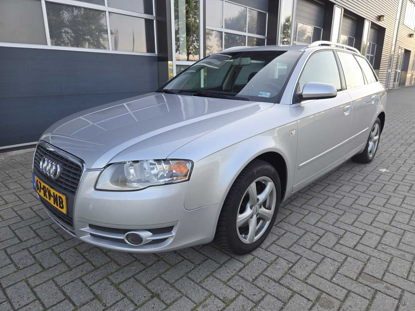 2005 Audi A4 Avant 2.0 Pro Line Personenauto, Auto's, Audi, Voorwielaandrijving, 730 kg, Gebruikt, 4 cilinders