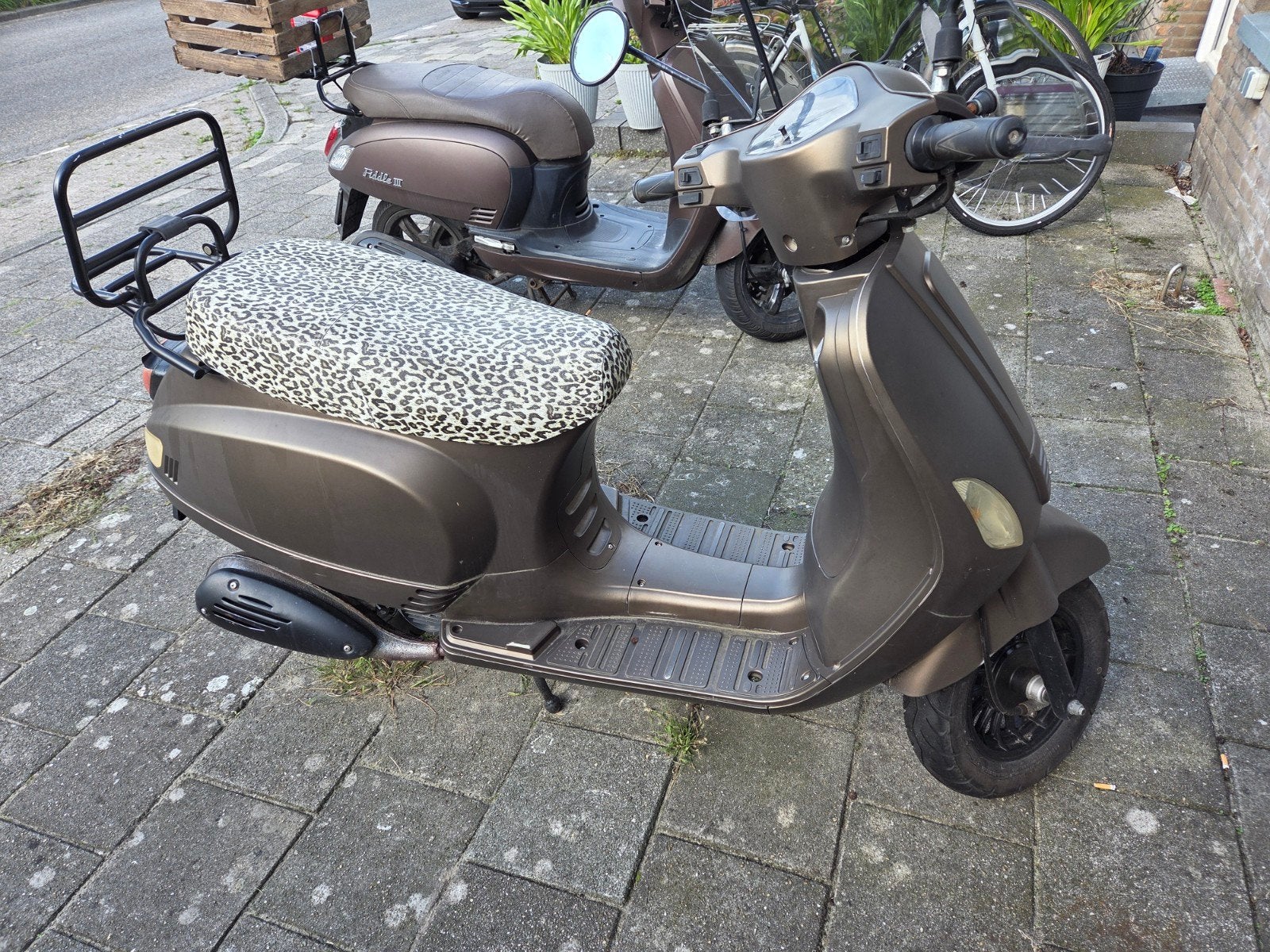 AGM Scooter uit 2014 - Start niet, Ophalen, Gebruikt