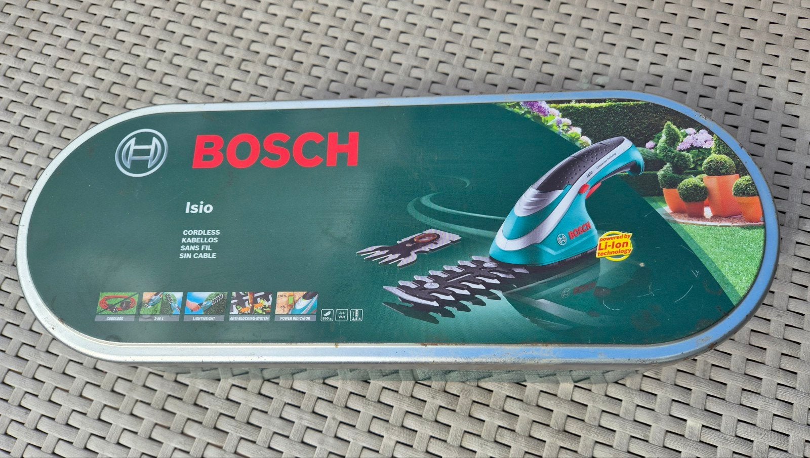 BOSCH ISIO Buxus en grasschaar set, Ophalen of Verzenden, Gebruikt, Bosch Isio