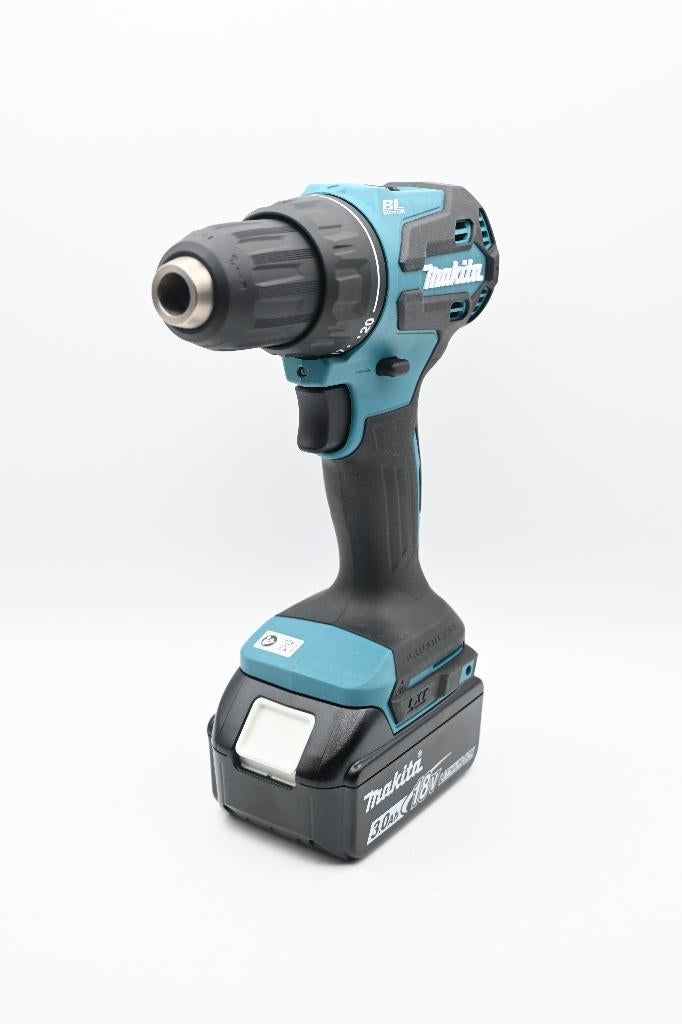 Makita DF490 Inclusief Oplader / 1 Accu 3Ah, -, Nieuw, Ophalen of Verzenden, Info@buy-sell.nl