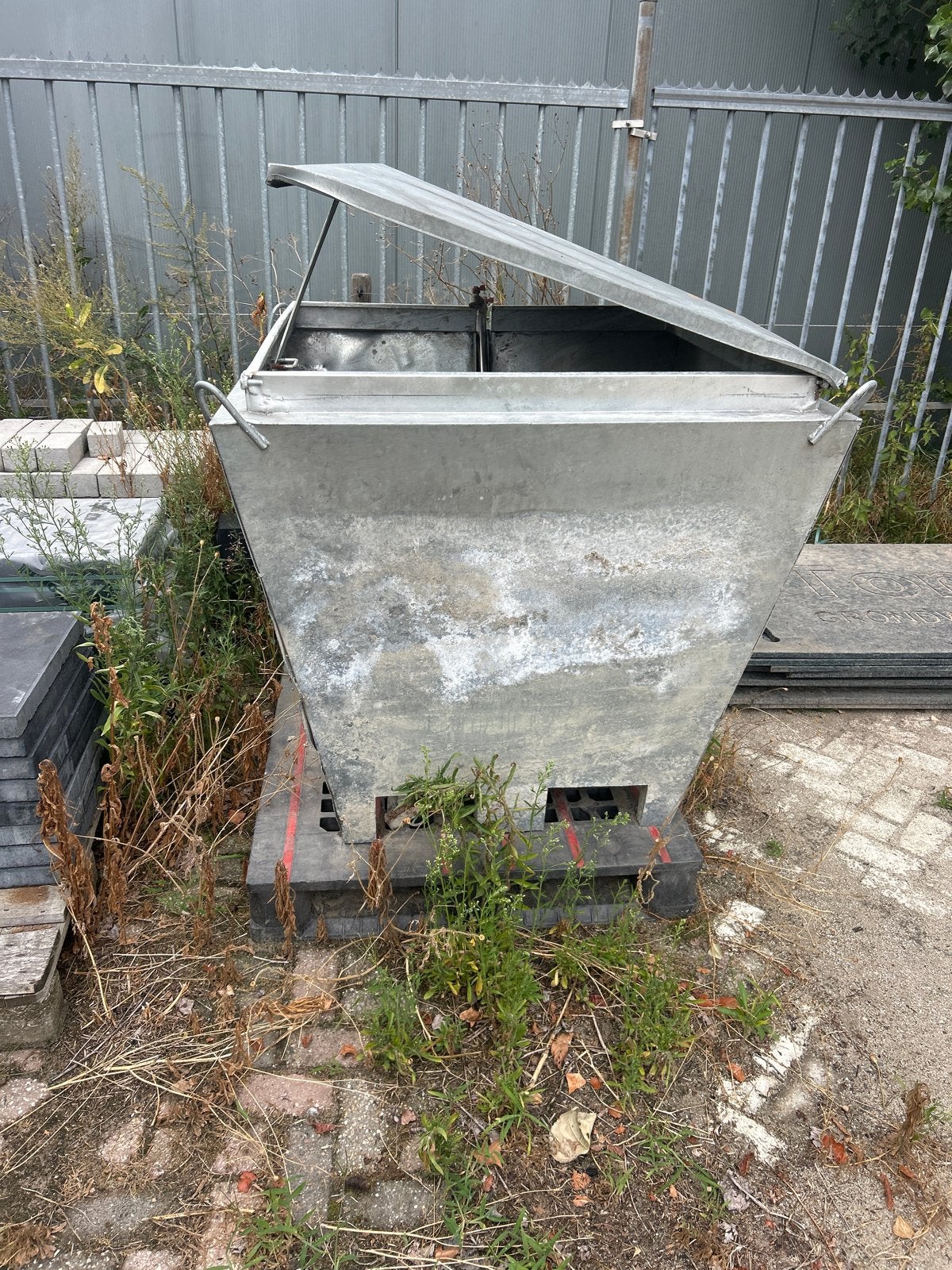Gegalvaniseerde waterput, Ophalen