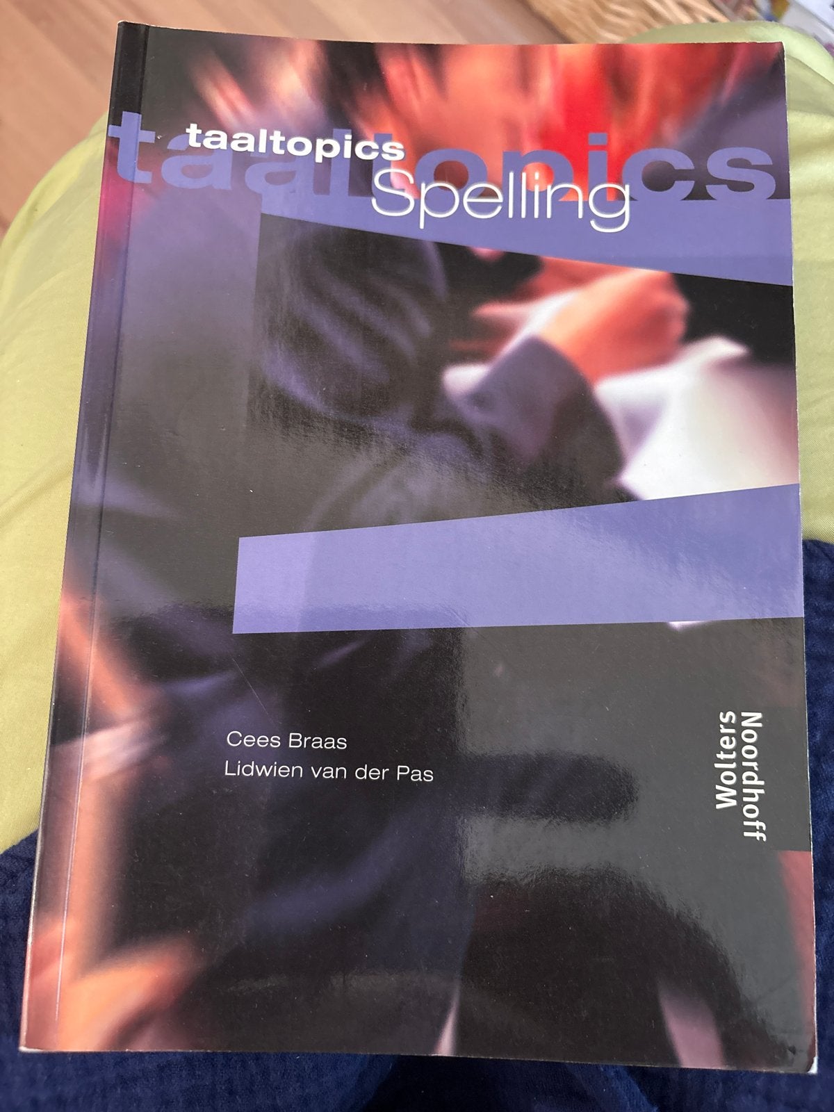 Taaltopics Spelling - Cees Braas & Lidwien van der Pas, Ophalen of Verzenden, Zo goed als nieuw, Overige niveaus, Nederlands