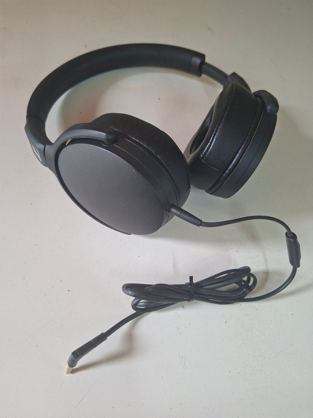 Sennheiser HD 400S Over-ear Koptelefoon met Microfoon, Gebruikt, Sennheiser, Ophalen of Verzenden, Over-ear