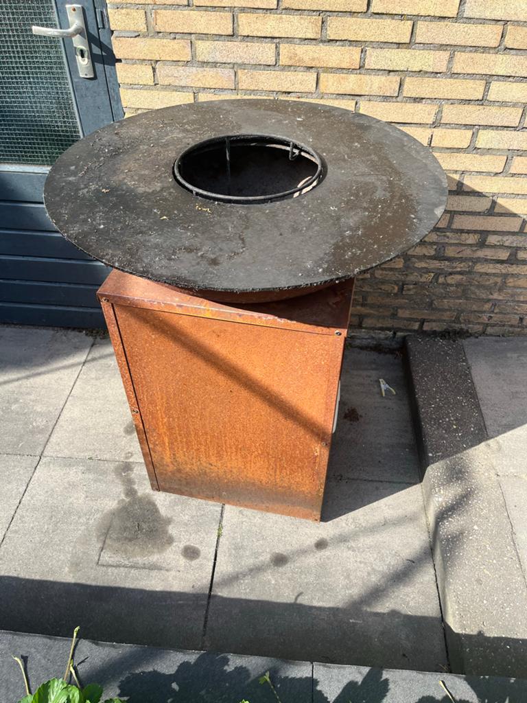 Plancha BBQ met cortenstaal onderstel, Ophalen of Verzenden, Gebruikt