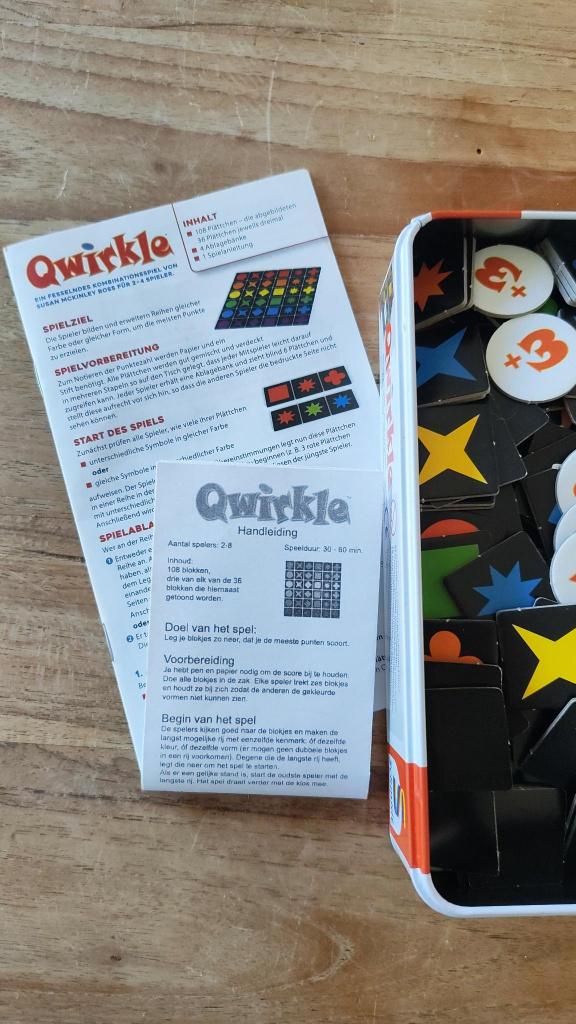 Qwirkle (Duitse uitvoering), Een of twee spelers, Ophalen of Verzenden, Zo goed als nieuw, 999 Games bv