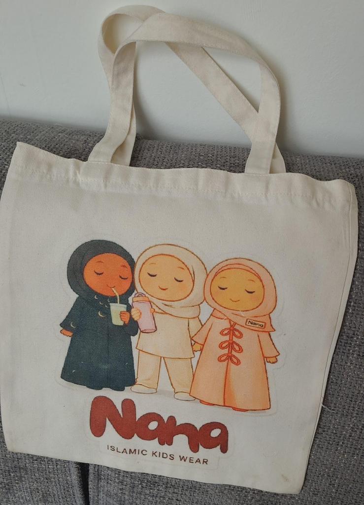Nana islamic kids wear totebag, Ophalen of Verzenden, Gebruikt