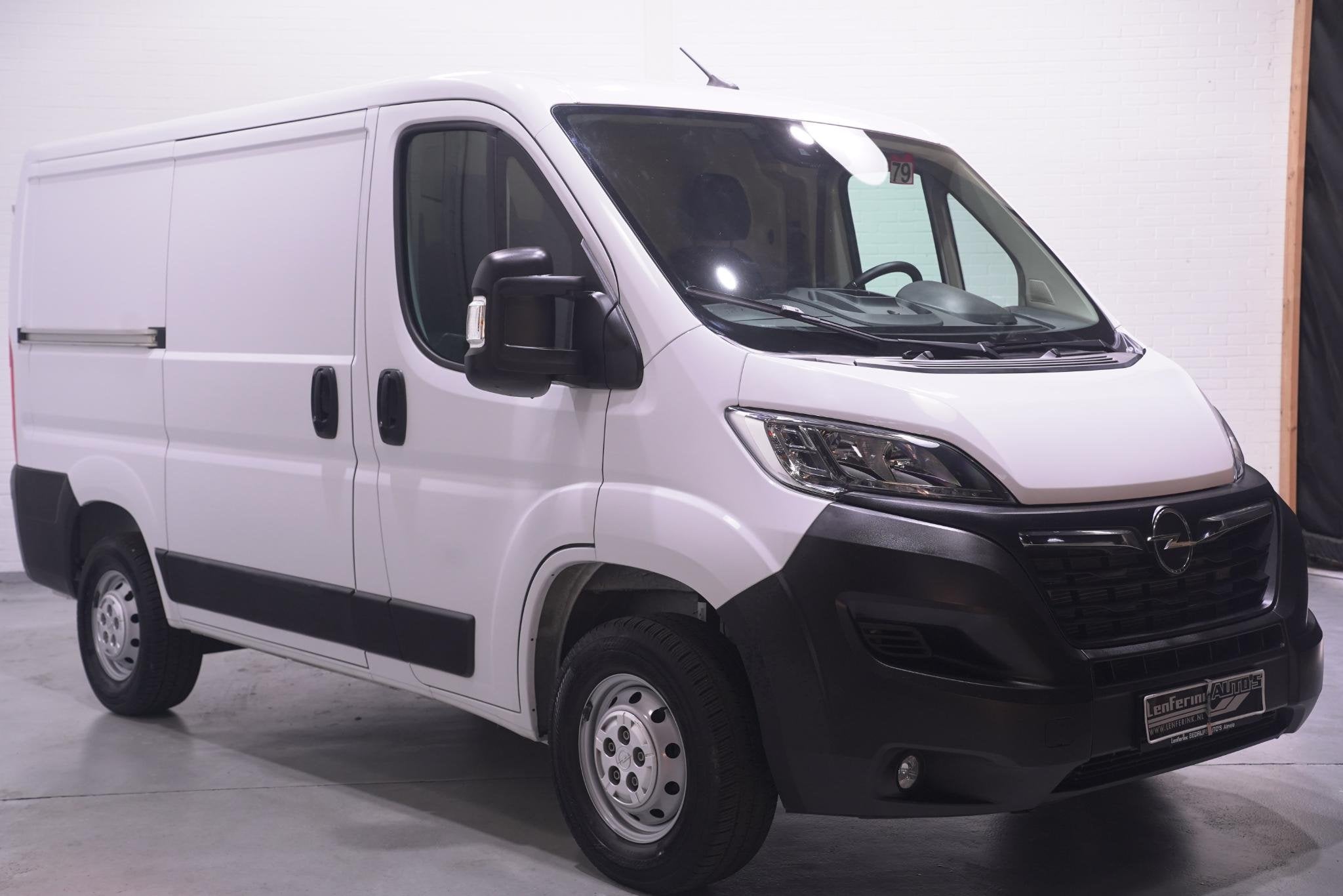 Opel Movano 2.2D 140 pk L1H1 Airco ECC, Apple Carplay Camera, Stof, Gebruikt, 4 cilinders, 1865 kg