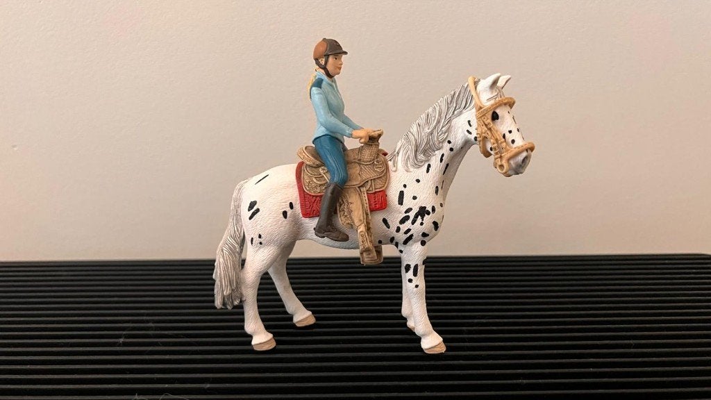 Schleich paard met zadel en ruiter, Ophalen, Zo goed als nieuw