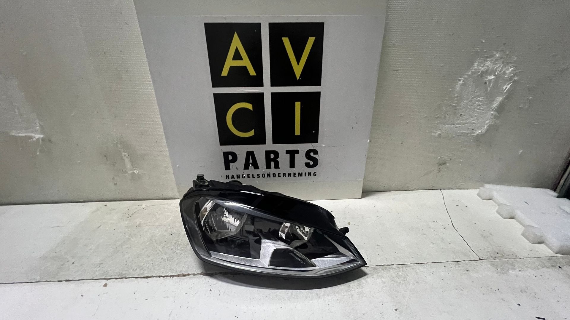 Koplamp Golf 7 VII halogeen H7 rechts 5G1941006, Gebruikt, -, Volkswagen, -