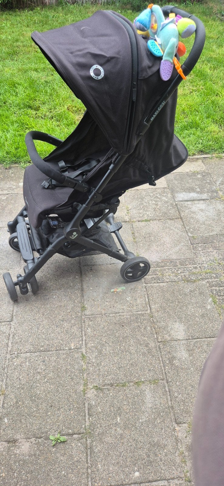 Maxi-Cosi Lara buggy, zwart, verstelbare rugleuning, Ophalen, Gebruikt, Maxi-Cosi, Verstelbare rugleuning