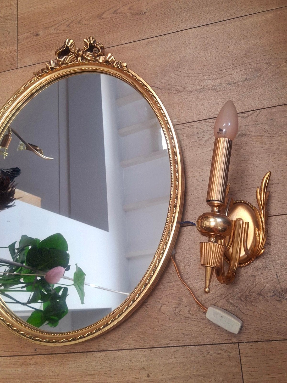 Prachtige Vintage Hollywood Regency Spiegelset  2 Wandlampen, Antiek en Kunst, Antiek | Spiegels, Ophalen of Verzenden, Ovaal