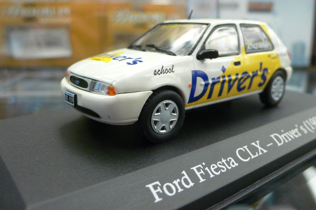 ford fiesta - autorijschool  - 1/43, Verzenden, Nieuw, Auto, Overige merken