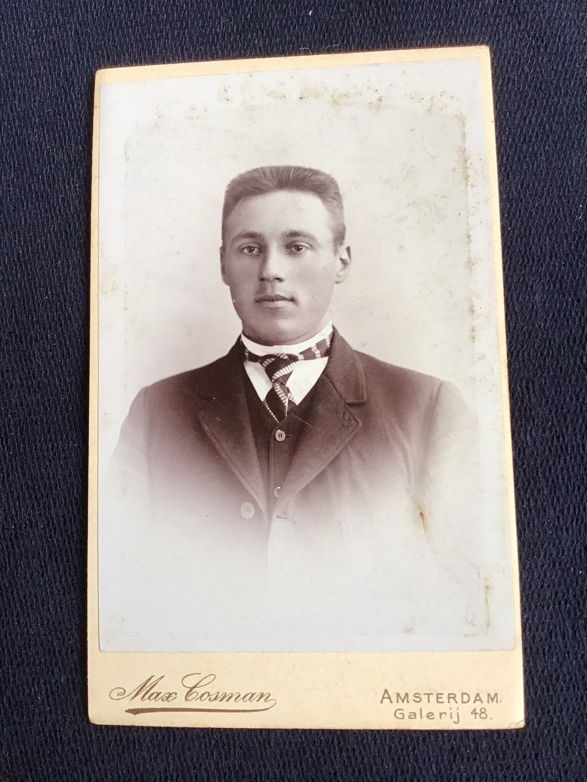 CDV, Jongeman, MAX COSMAN, AMSTERDAM, Carte de Visite 2, Ophalen of Verzenden, Voor 1940, Gebruikt, Foto