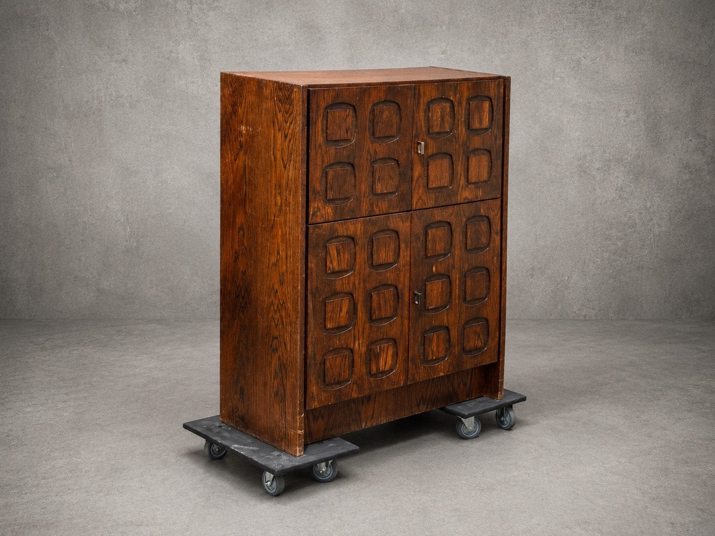 Vintage brutalist barkast 1970s, Ophalen, Zo goed als nieuw, 25 tot 50 cm