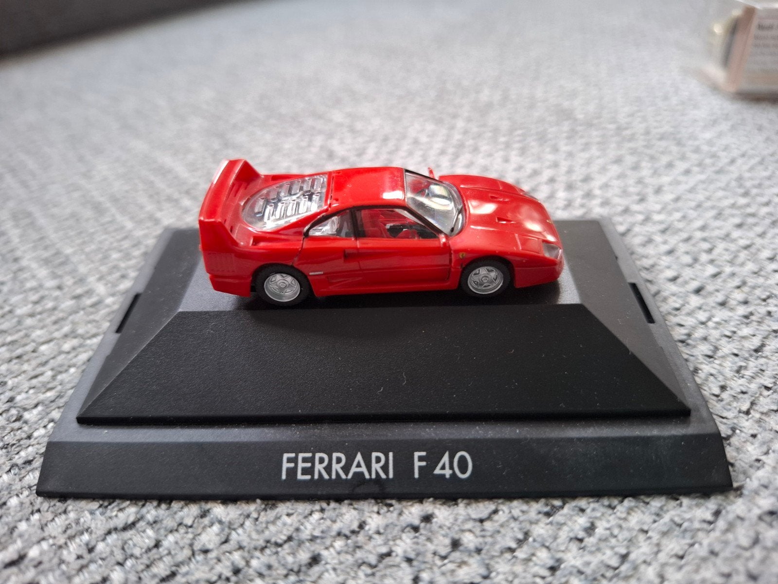 Herpa Ferrari F40 schaal 1:87, Ophalen of Verzenden, Zo goed als nieuw, Auto, Herpa