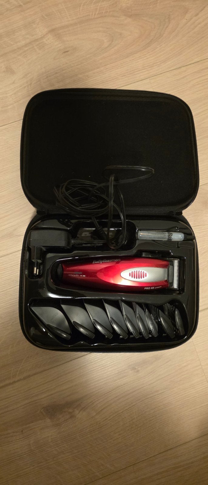 BaByliss PRO 45 tondeuse - opzetstuk 3mm beschadigd, Witgoed en Apparatuur, Ophalen, Gebruikt, Scheren en Epileren