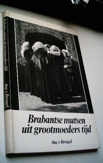 Brabantse mutsen uit grootmoeders tijd., Ophalen of Verzenden, Zo goed als nieuw