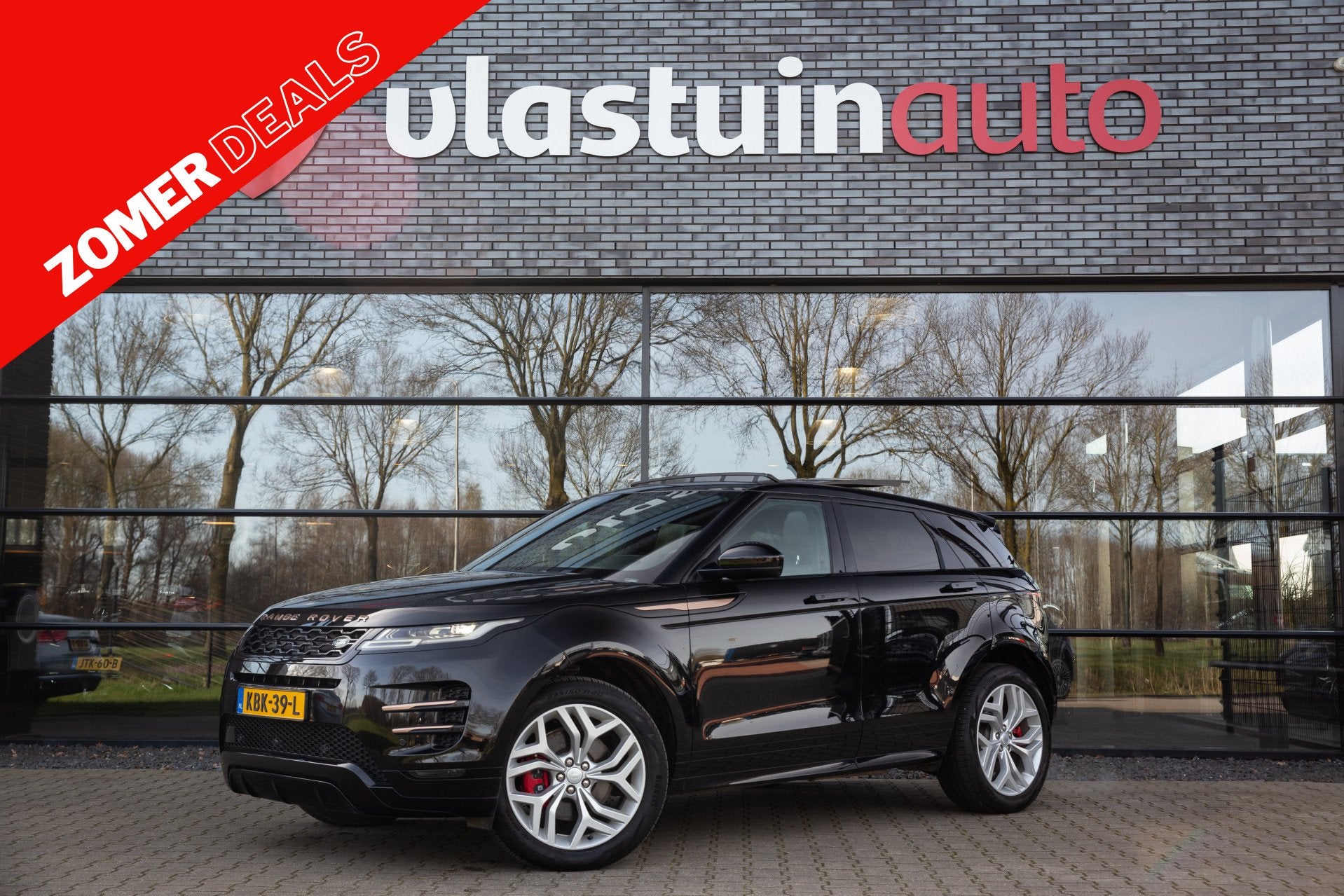 Land Rover Range Rover Evoque 1.5 P300e AWD R-Dynamic HSE Au, Automaat, 309 pk, Zwart, Leder