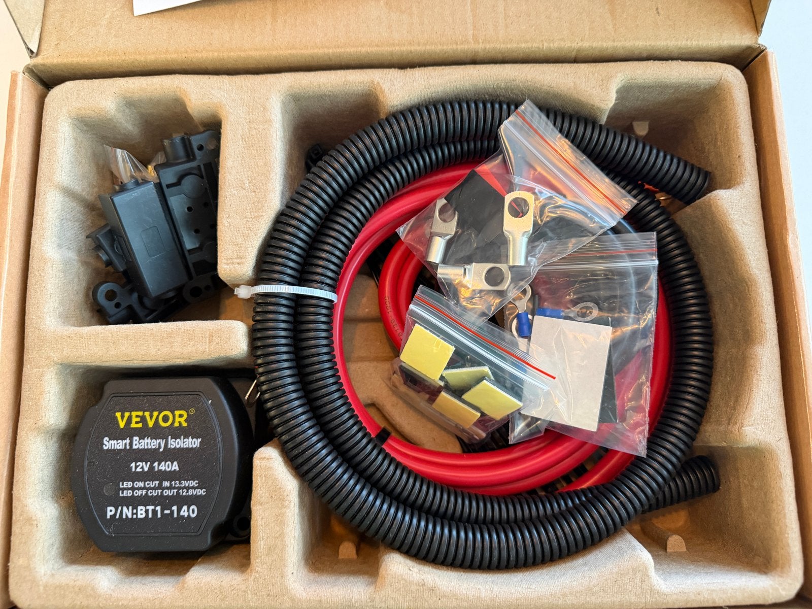 Nieuwe VEVOR Smart Accu Isolator 12V 140A - Voltage Gevoelig, Auto-onderdelen, Ophalen of Verzenden, Nieuw, Universele onderdelen