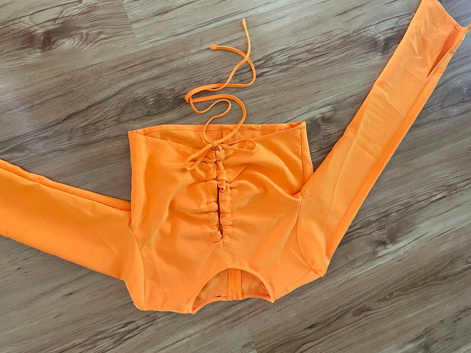 Oranje shirtje met lange mouwen en trekkoord, Oranje, Ophalen of Verzenden, Zo goed als nieuw, Lange mouw