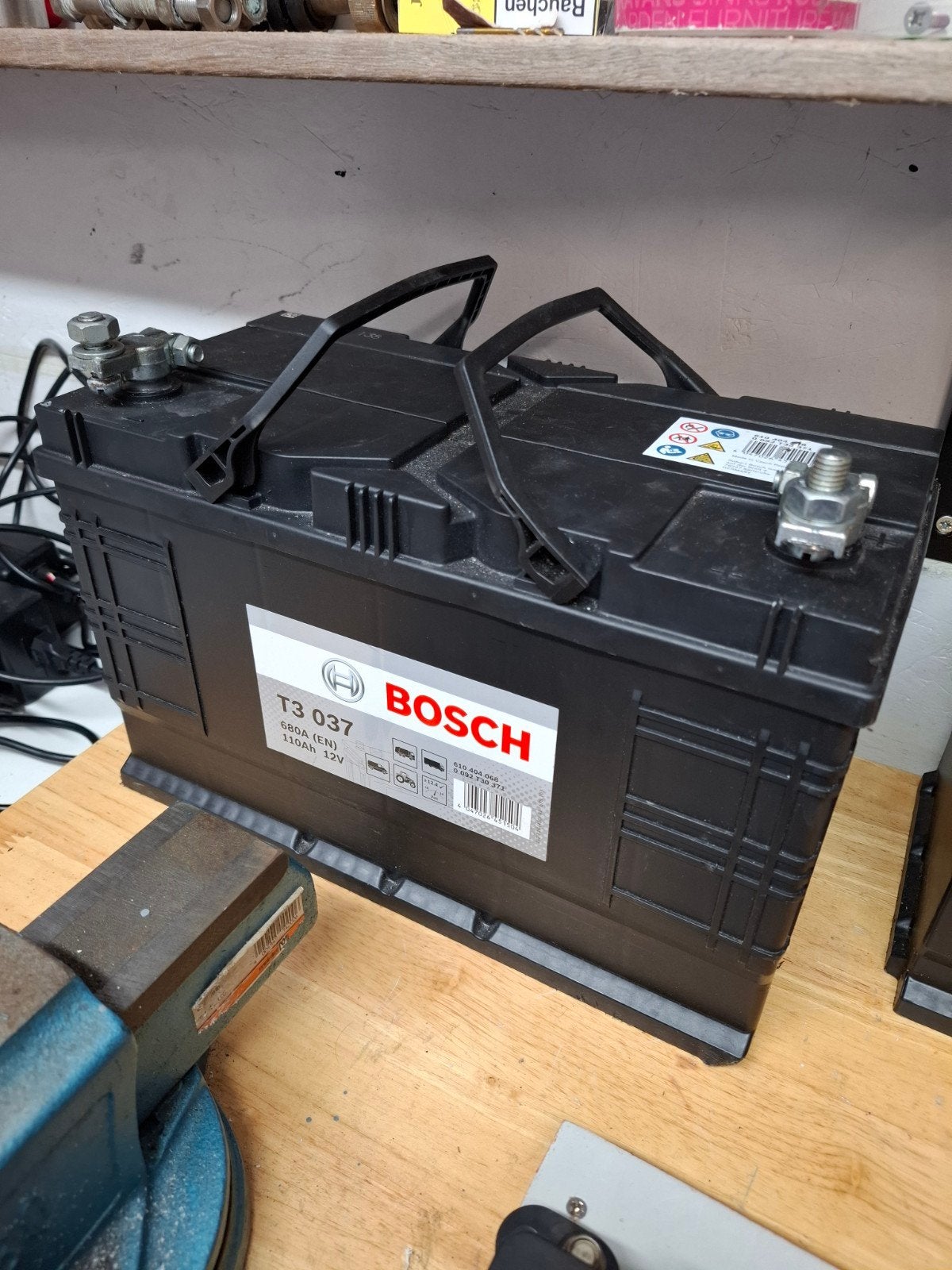 Bosch T3 037 Accu 110Ah 12V - IZGST, Gebruikt, Universele onderdelen