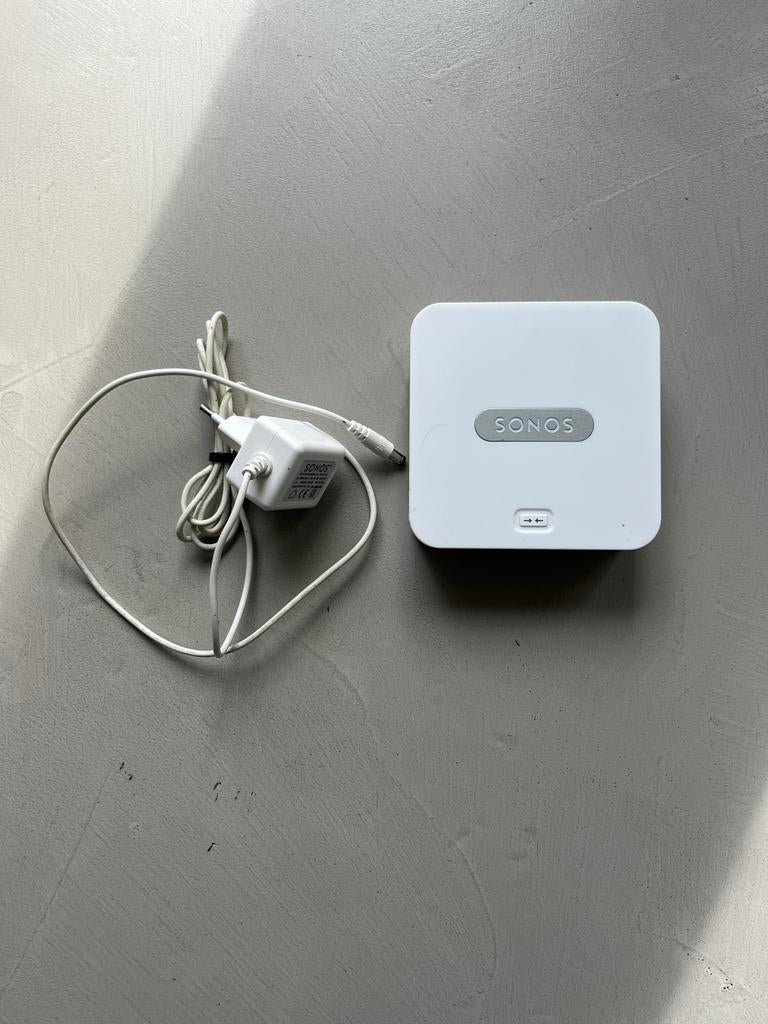 Sonos Bridge S1 Draadloze Verbindingshub voor Sonos Systeem, Ophalen of Verzenden, Zo goed als nieuw