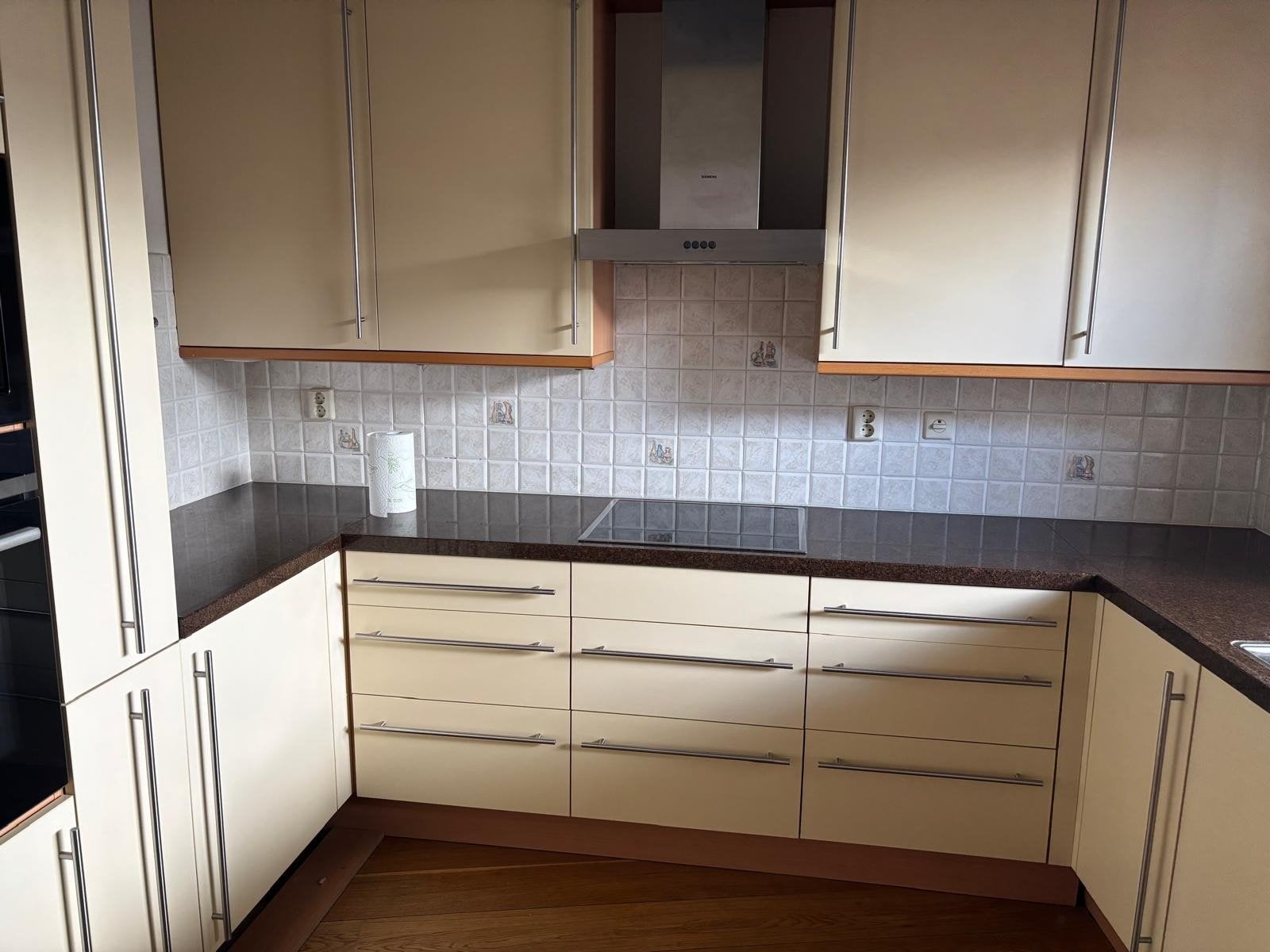 GRATIS Bruynzeel U-keuken met Siemens apparatuur, Ophalen, Gebruikt, U-keuken, Crème