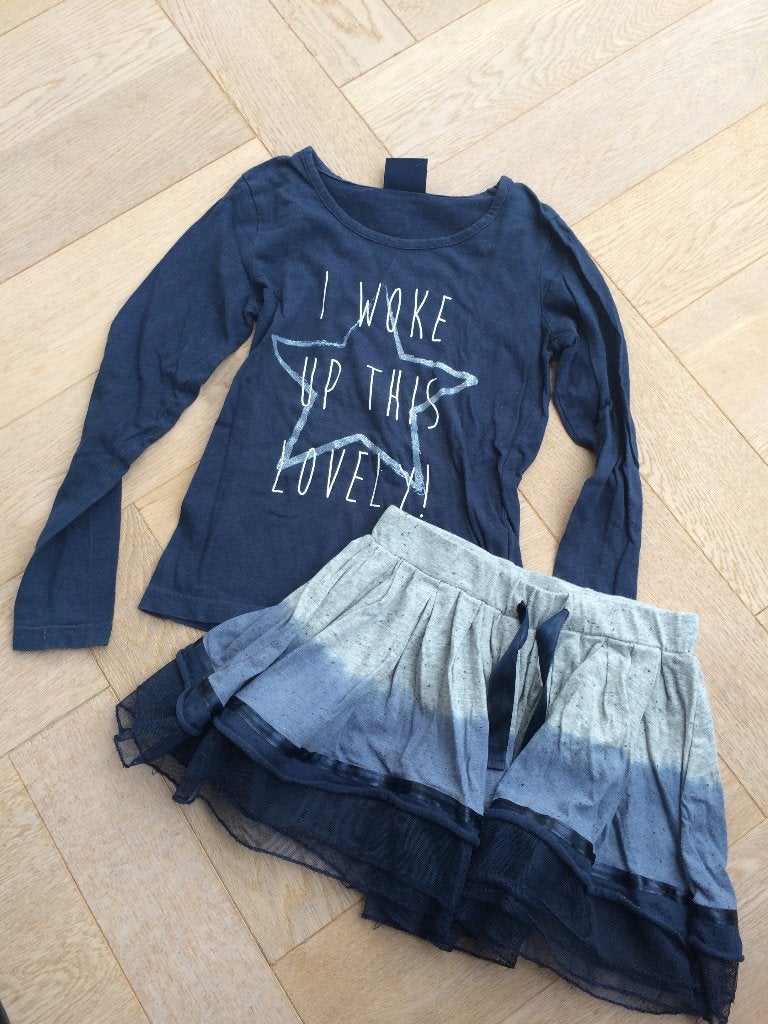 Gave blauwige set rok en shirt "woke up this lovely" 116/122, Ophalen of Verzenden, Zo goed als nieuw, Meisje, Setje