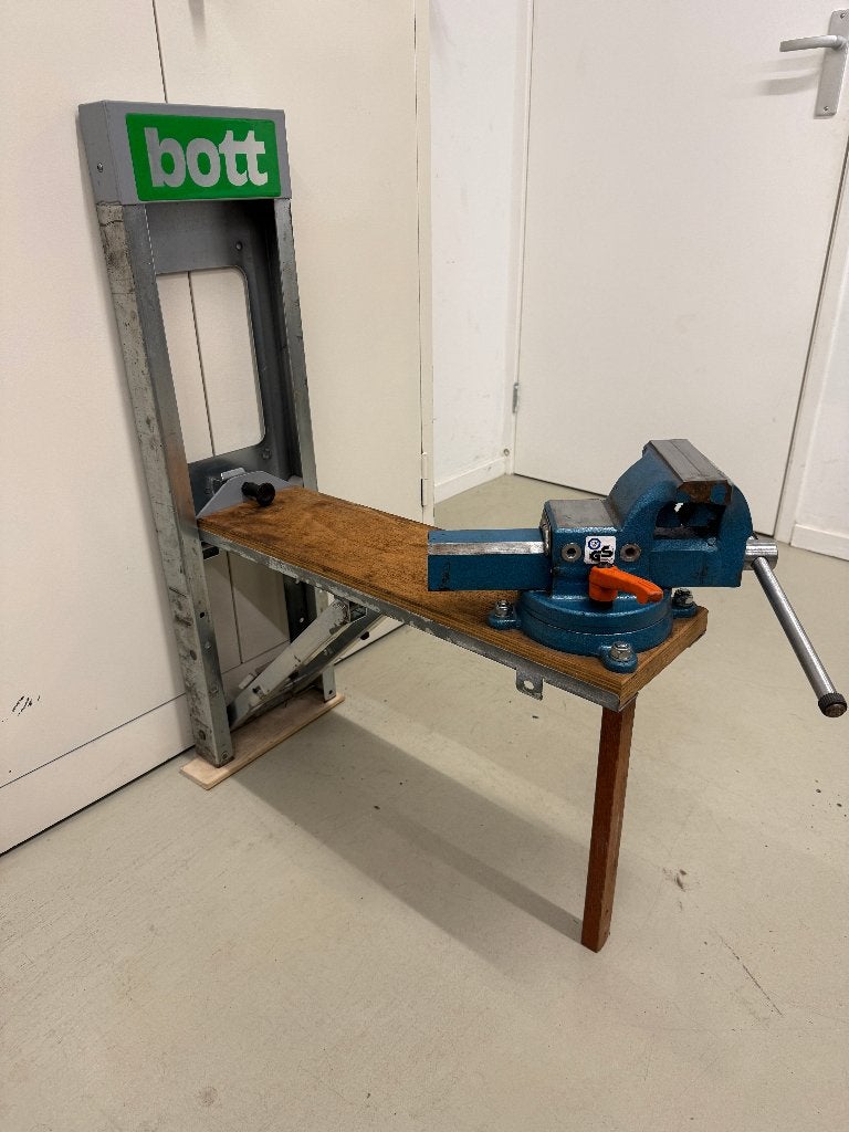 Bott servicebus-bankschroef, Auto diversen, Ophalen, Gebruikt