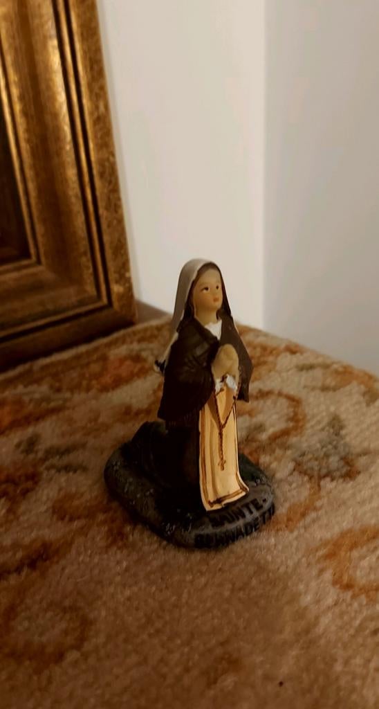 Mooi! st Bernadette van Lourdes beeldje, Ophalen of Verzenden