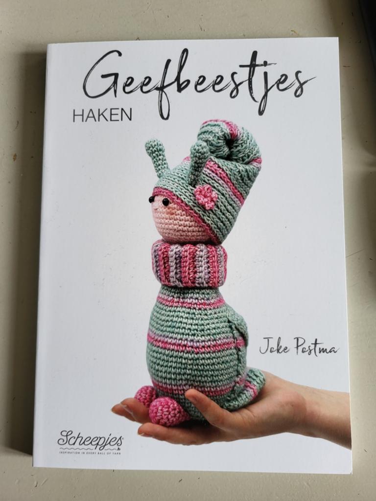 Geefbeestjes Haken - Joke Postma - Scheepjes, Breien en Haken, Nieuw, Ophalen of Verzenden, Joke Postma