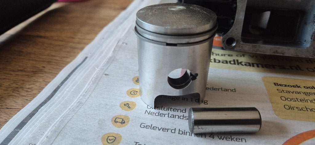Cilinder honda mt8 orgineel gehoond, Ophalen of Verzenden, Zo goed als nieuw, 80 cc, MT