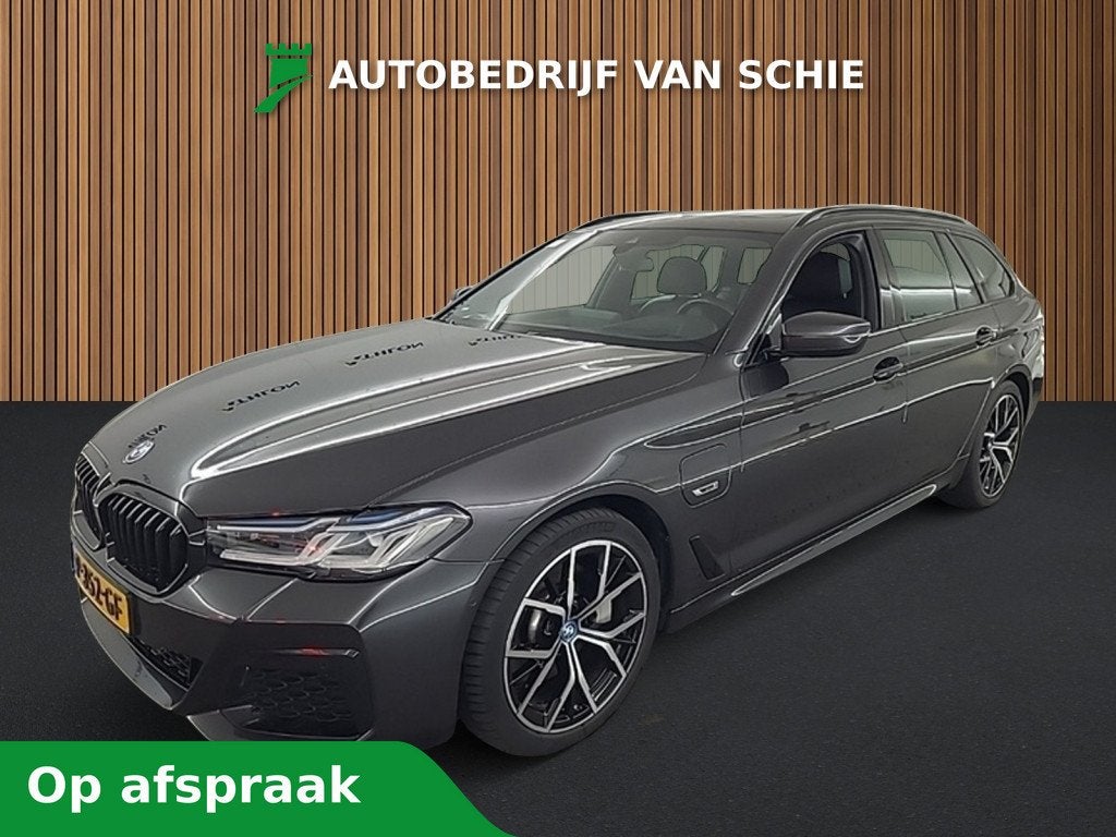 Bmw 5-serie Touring 520e Bns Edit.+ 1e-Eig. & Dealer-Onderh, Auto's, Gebruikt, Euro 6, 4 cilinders, Hybride Elektrisch/Benzine