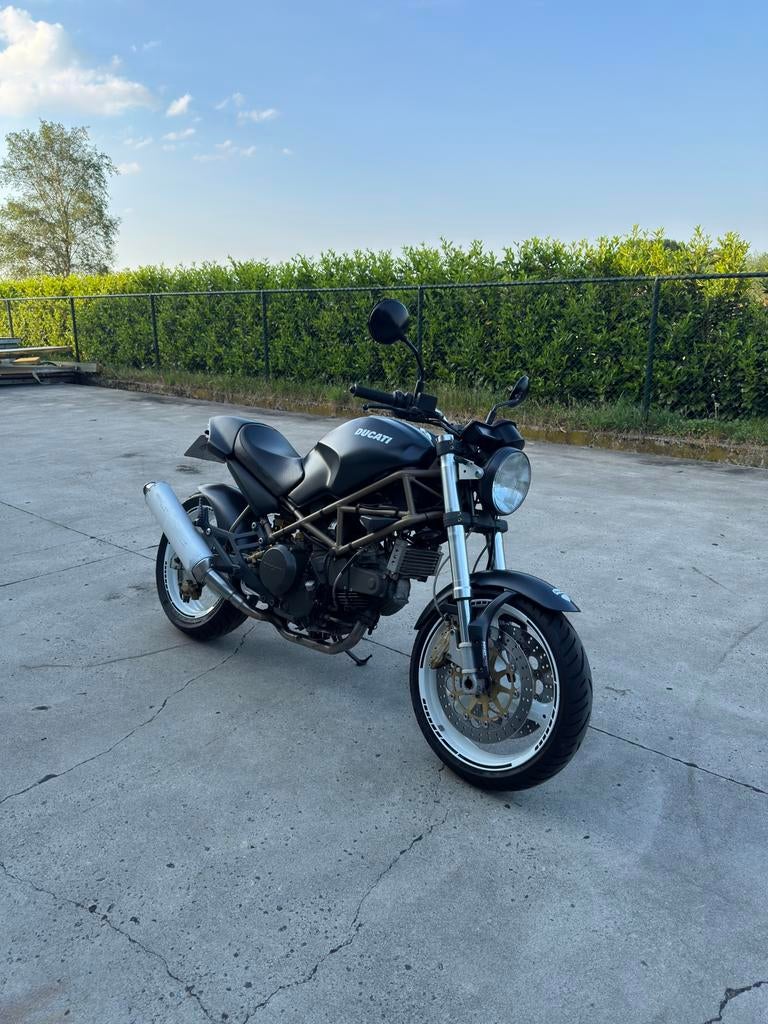 Nette Ducati Monster 750, 2000, 2 cilinders, Occasion, Motorrijbewijs A, 749 cc