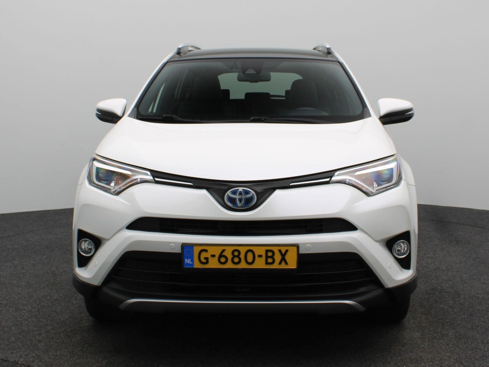 Toyota RAV4 2.5 Hybrid Dynamic Automaat | Navigatie | Achter, 12 maanden, Stof, Gebruikt, Euro 6