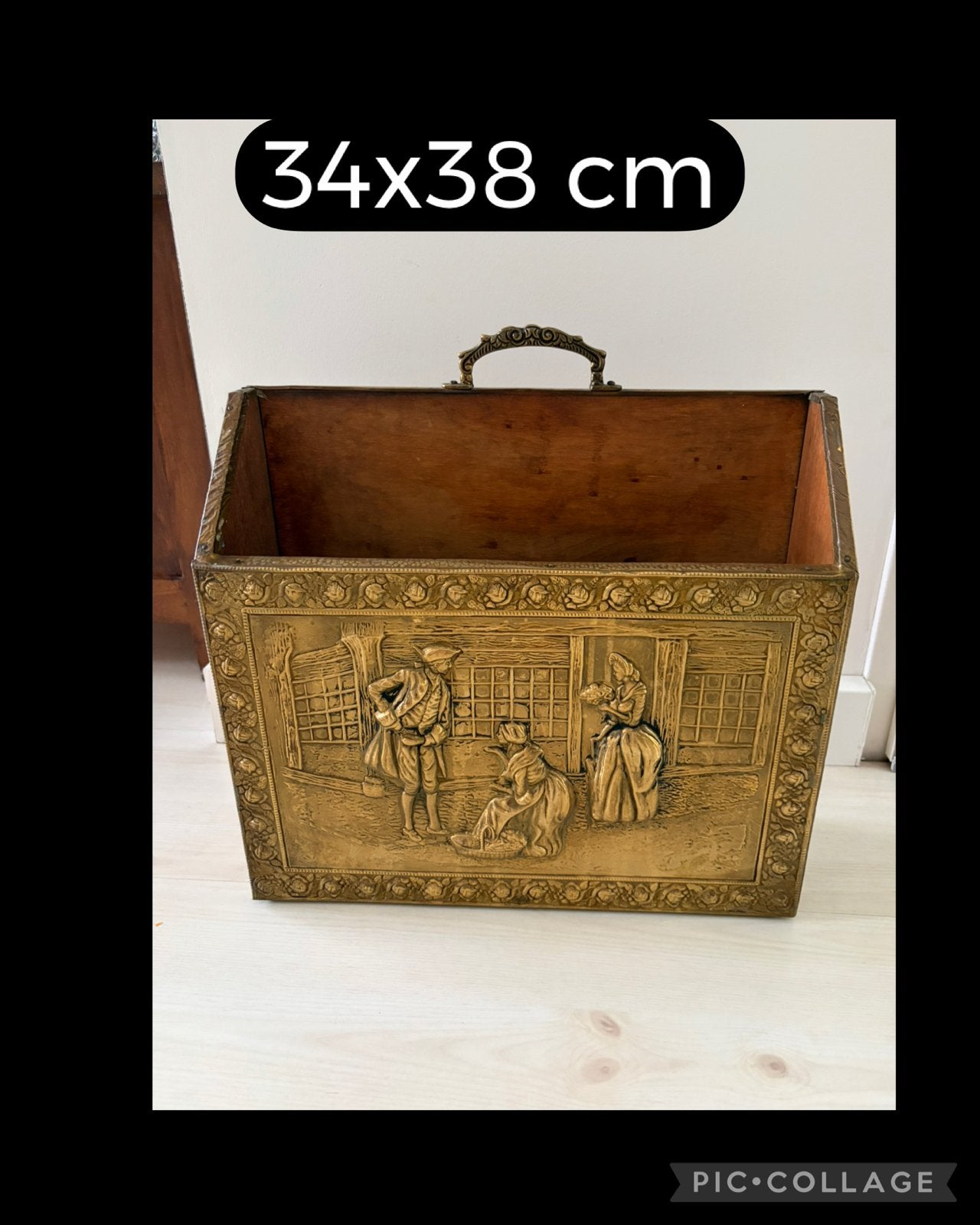 Antieke houtbak met reliëf, 34x38 cm, Antiek en Kunst, Ophalen of Verzenden