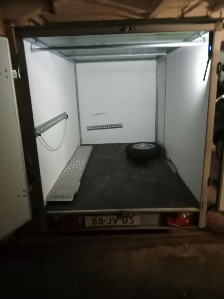 Gesloten aanhangwagen - Ideaal voor transport, Auto diversen, Aanhangers en Bagagewagens, Ophalen, Gebruikt
