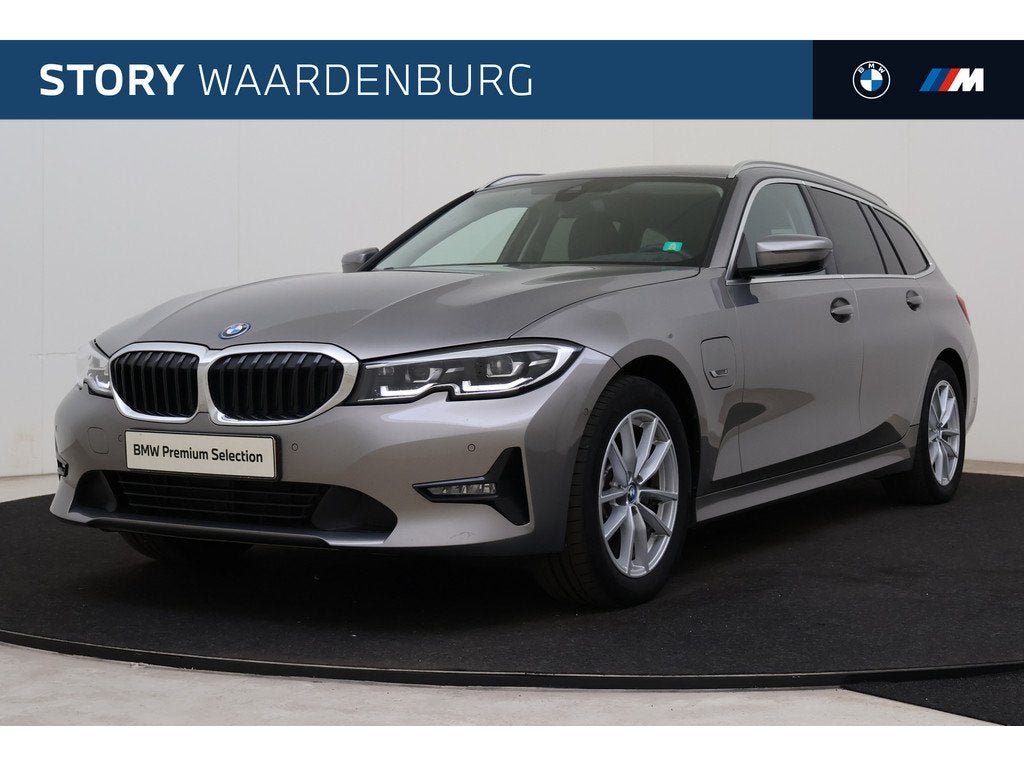 BMW 3 Serie Touring 320e High Executive Automaat / Trekhaak, Auto's, BMW, Bedrijf, Te koop, 3-Serie, Achteruitrijcamera, Airconditioning