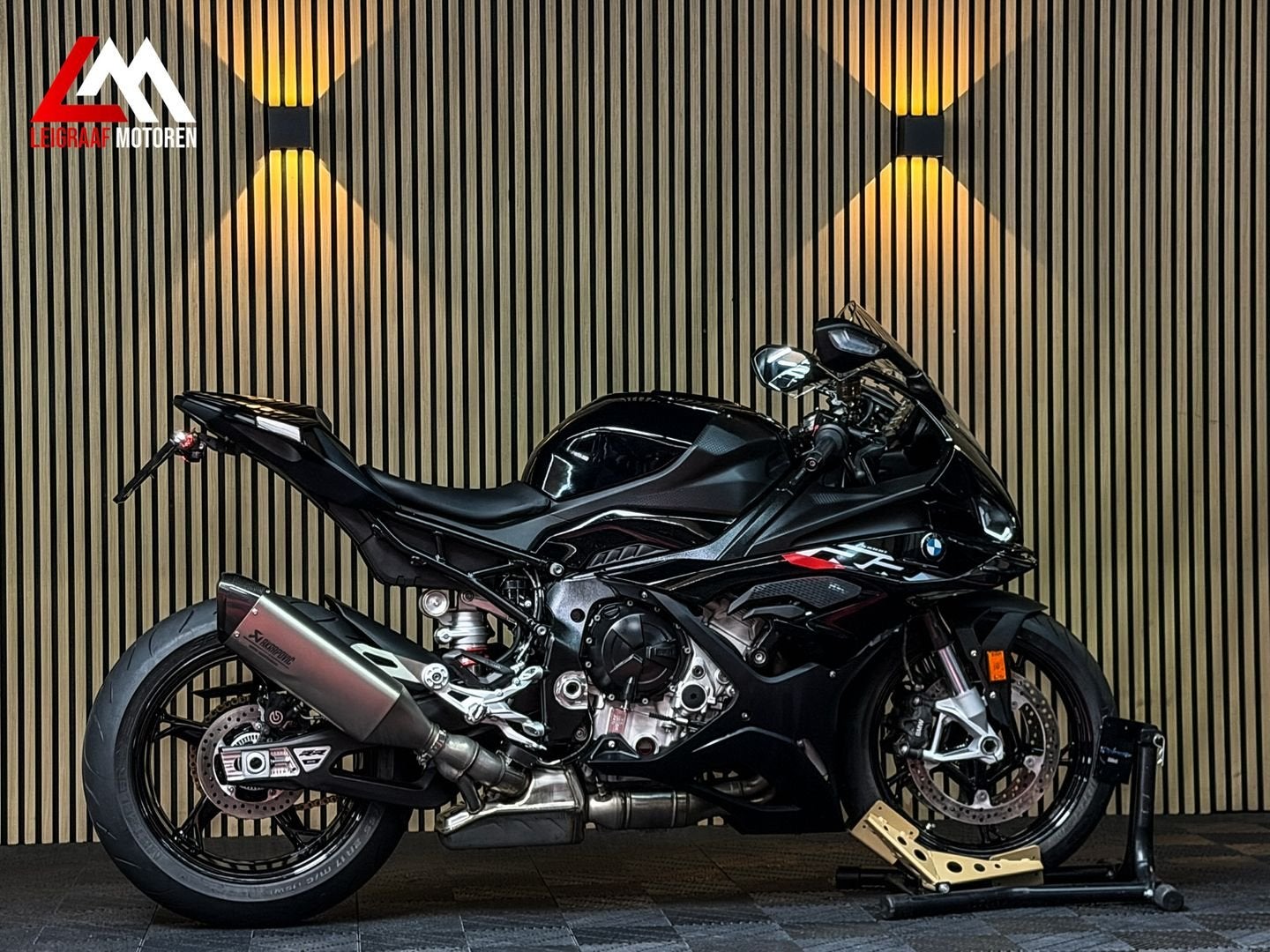 BMW S 1000 RR - Akrapovic - Nieuwstaat - 2024 - Alle opties, 4 cilinders, Bedrijf, Onbekend, Super Sport