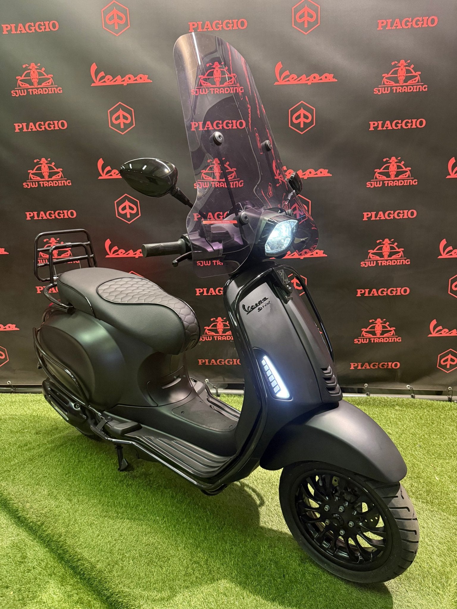 Vespa Sprint 2019 Brom! Mat Zwart / RS Zadel / Garantie!, Fietsen en Brommers, -, Maximaal 45 km/u, -, Ophalen of Verzenden