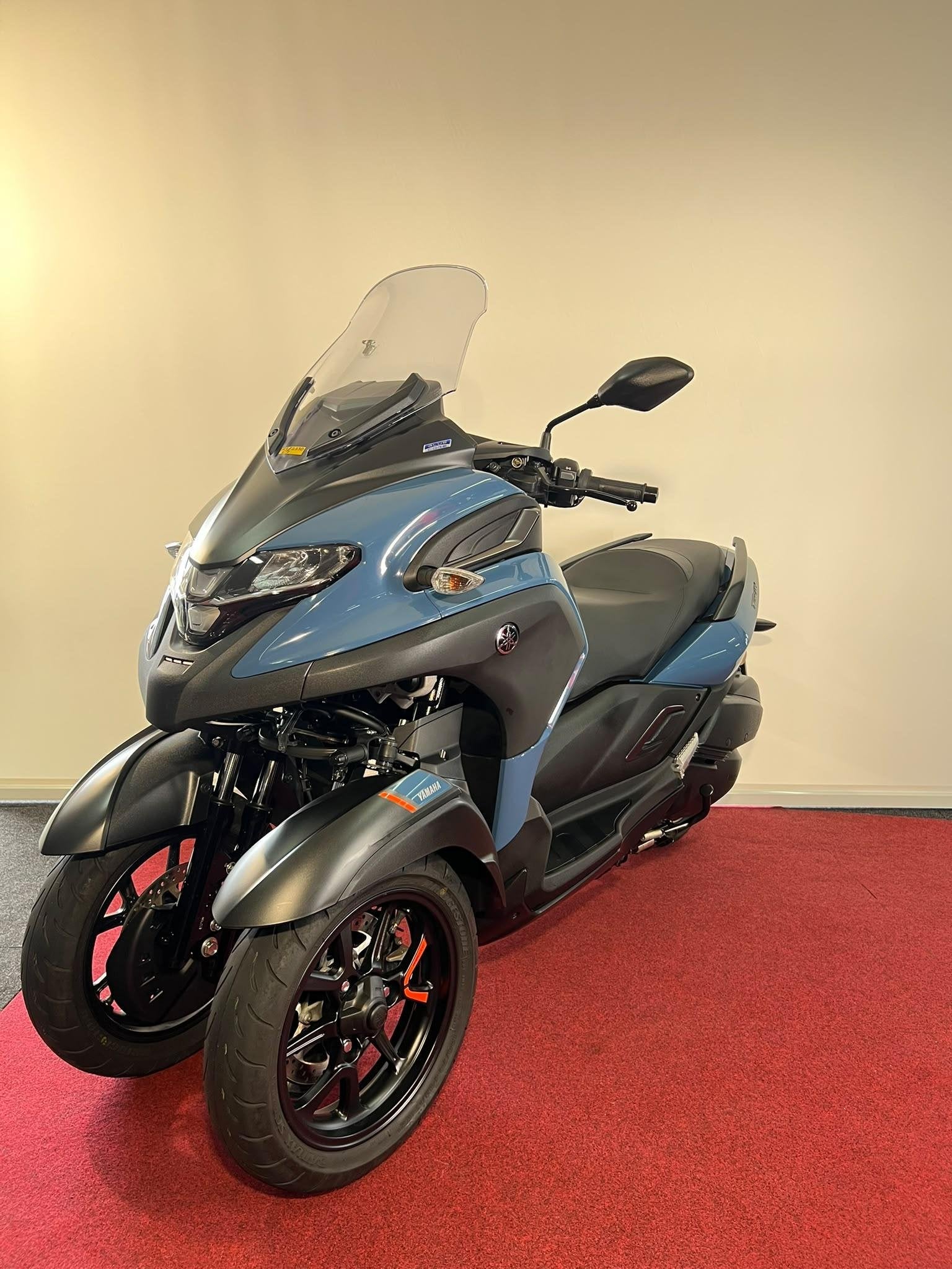 Yamaha Tricity 300 ABS Tricity 300 ABS, Scooter, Info@yamaha-motor.eu, 292 cc, Bedrijf