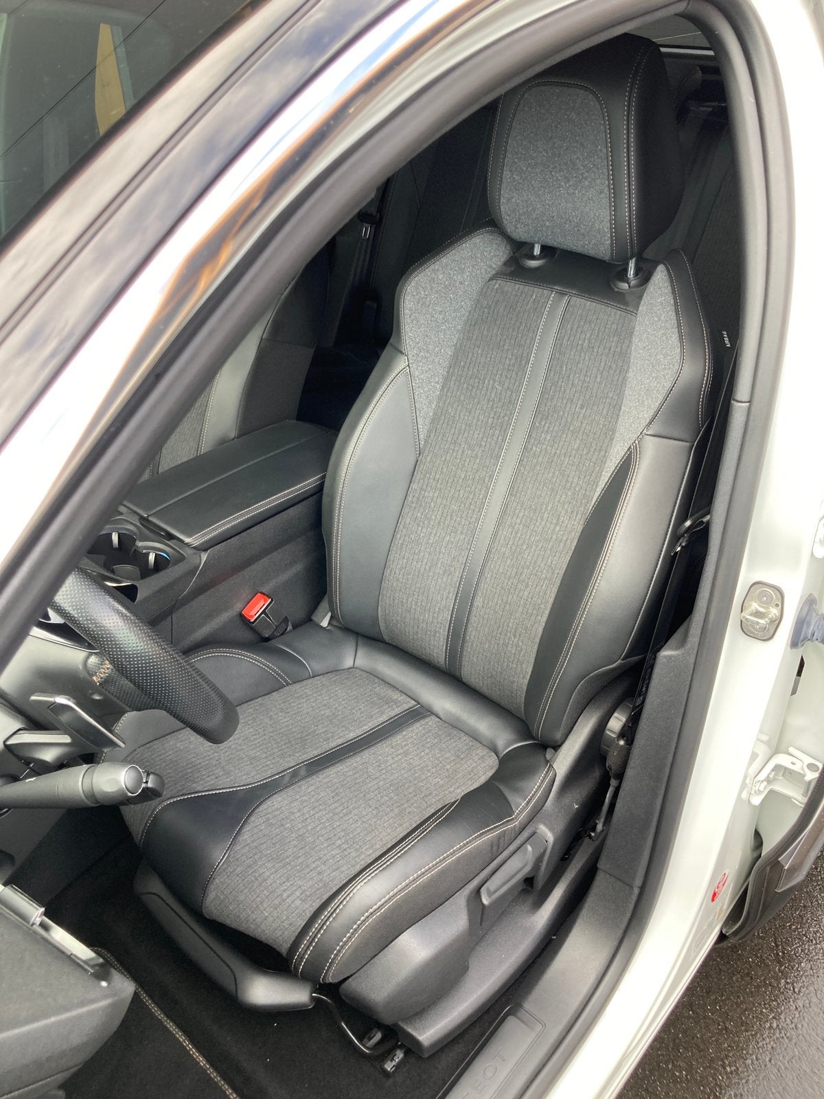 Autostoel reparatie, Ophalen